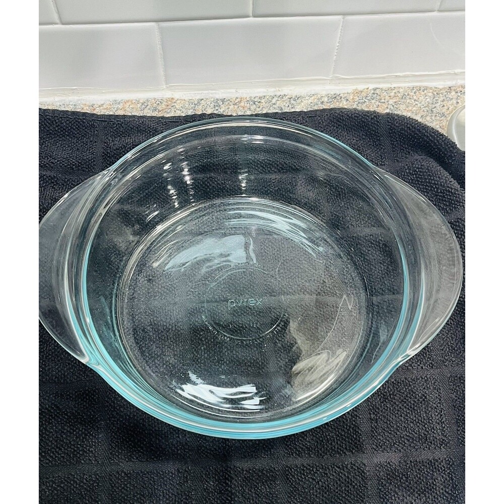 Vintage PYREX Clear Glass 1.5 Quart Casserole Dish Bowl 9.5” With Handles